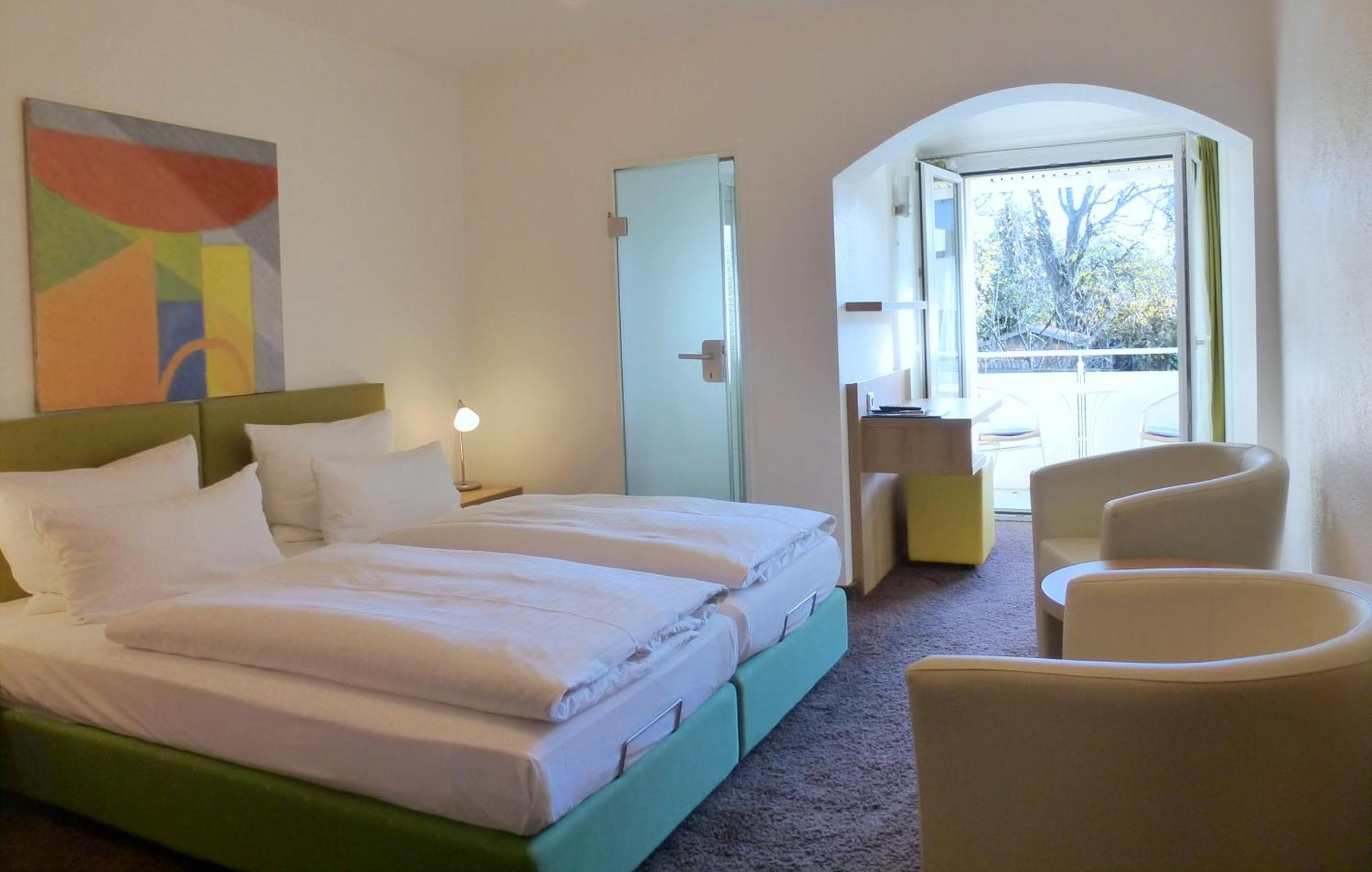 Hotel Alpenblick Garni Uberlingen Exterior photo
