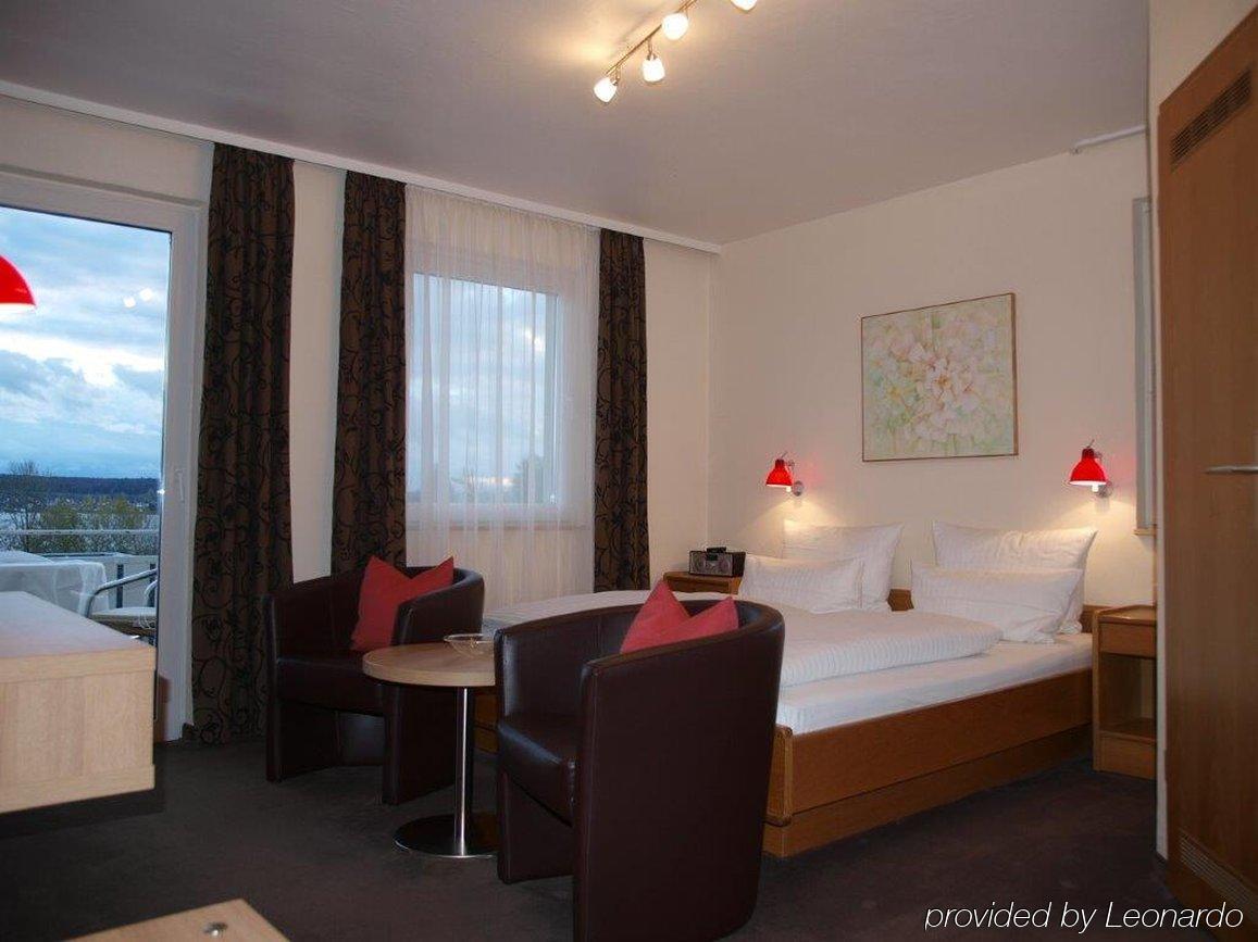 Hotel Alpenblick Garni Uberlingen Exterior photo